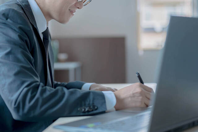 障害年金の申請代行の依頼・相談を社労士にするメリットとは?
